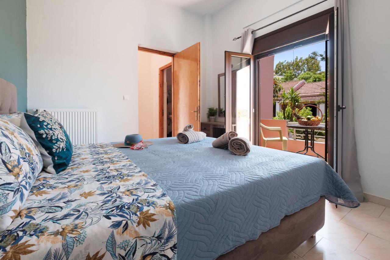 Mouzakitis Apartments 4 อาร์ริลลาส ภายนอก รูปภาพ