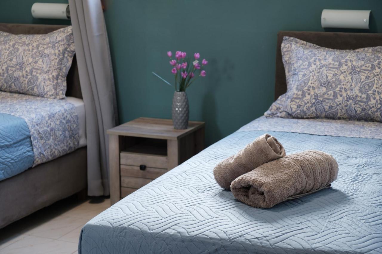 Mouzakitis Apartments 4 อาร์ริลลาส ภายนอก รูปภาพ